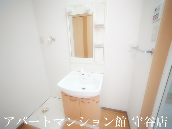 千部越の独立洗面台