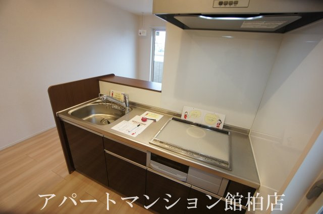 メゾンド　ベリタスのキッチン|類似です