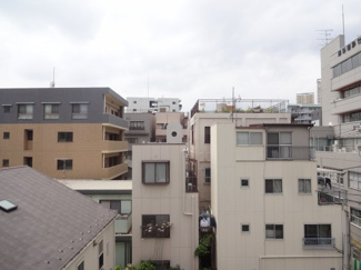 【展望】 | モーニング　ベランダは西向きです