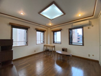 ハシヅメハイツの画像