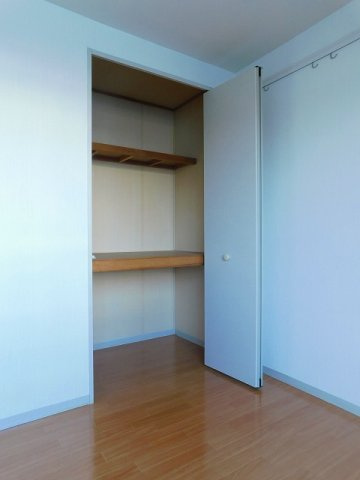 ツインコート弥生Ｂの収納