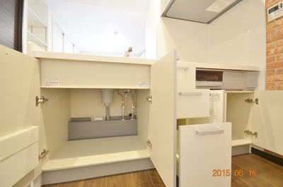 【キッチン】 | ヴェニーテ