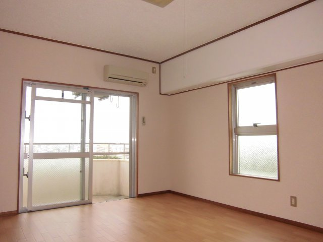  | カスティージョ兼城