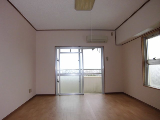  | カスティージョ兼城