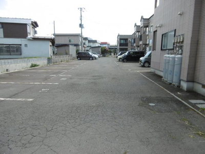 【駐車場】 | シティパレスフォンテーヌ　C