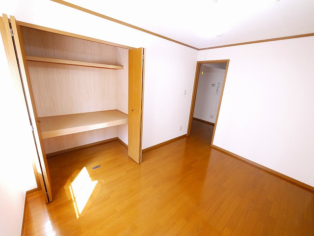 シャトーローリエＣの収納|大きなものも収納できそうです