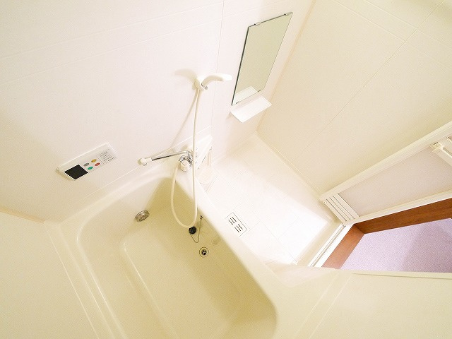 シャトーローリエＣの浴室|お風呂です