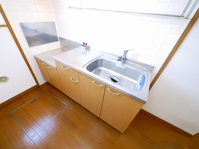 シャトーローリエＣのキッチン|きれいなキッチンです