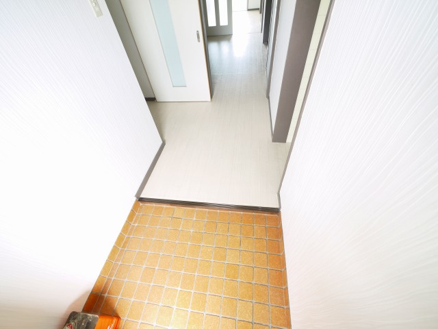 新町ロイヤルハイツの玄関|落ち着いた玄関です