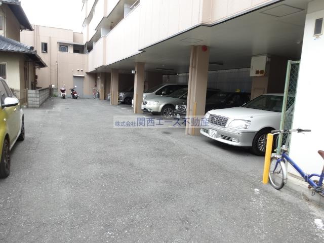 【駐車場】 | ロイヤルメゾン