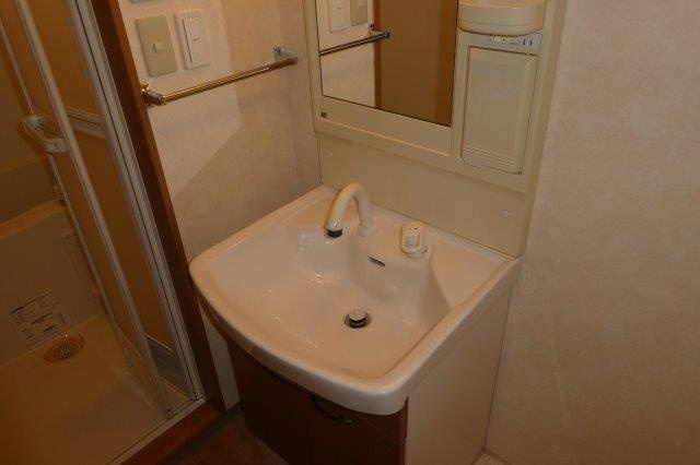 アベニールの独立洗面台|シャンプードレッサー