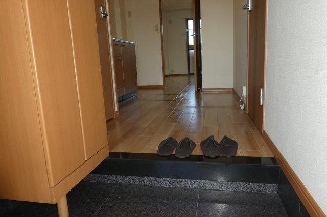 アベニールの玄関