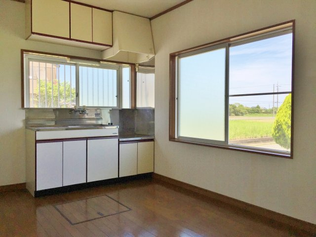 石山邸の居間・リビング