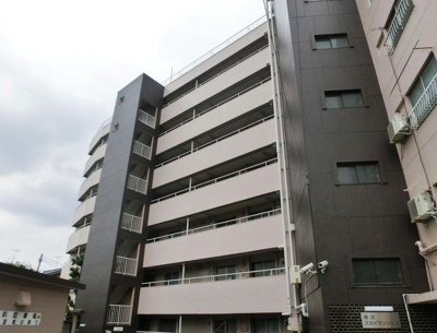 【外観】 | 横浜スカイマンション | 南面バルコニーのため陽当たり良好♪駅周辺に商業施設有で住環境良好!