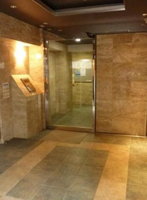 【エントランス】 | スカイコート市ヶ谷柳町