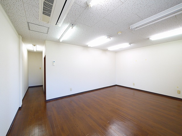 森田ビル（六条２丁目）の内装