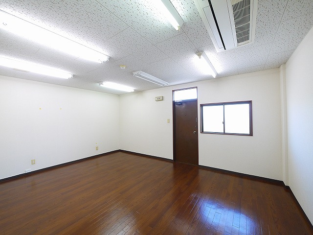 森田ビル（六条２丁目）の内装