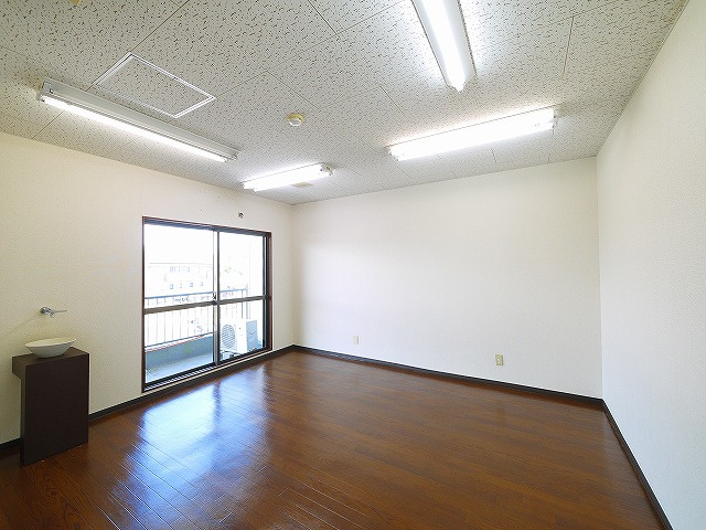 森田ビル（六条２丁目）の内装