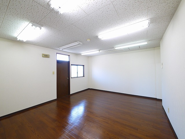 森田ビル（六条２丁目）の内装