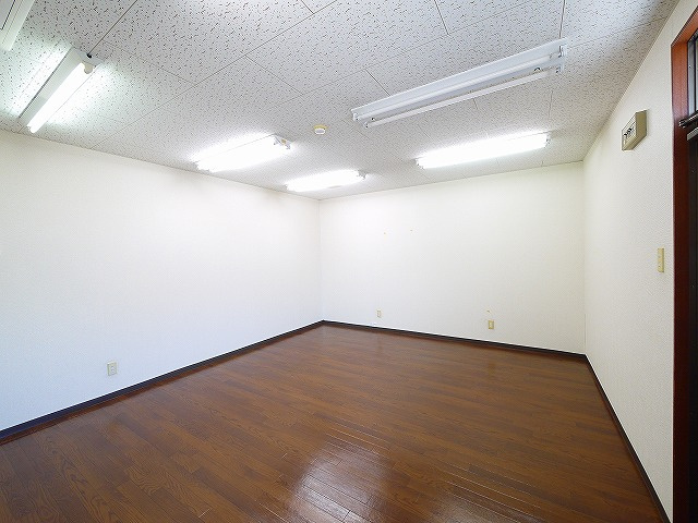 森田ビル（六条２丁目）の内装