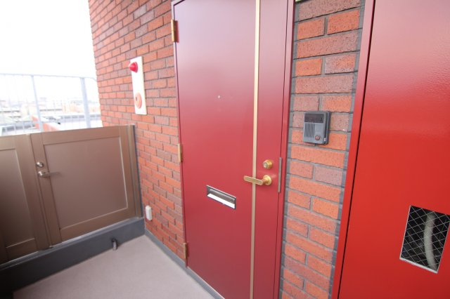 【玄関】 | プラマーⅢ番館