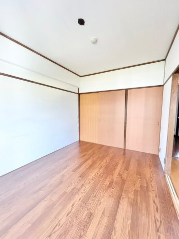 【寝室】 | 向陽ビル