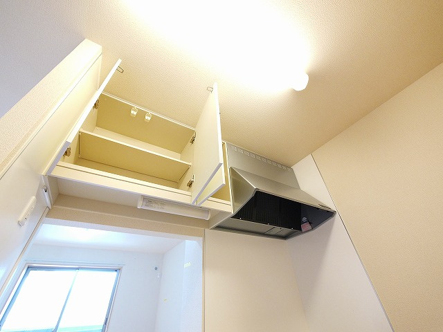 ホワイトヒルズのキッチン|使いやすいキッチンです