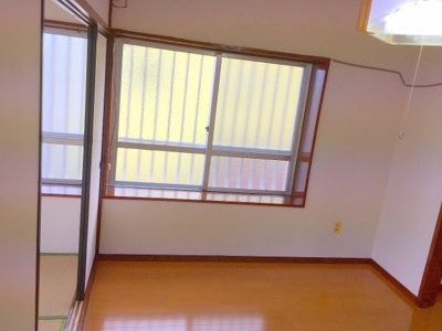 【居間・リビング】 | 島アパート | ※退去前の為、写真と現状が異なる場合がございます