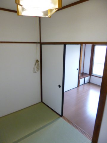 高橋荘の和室