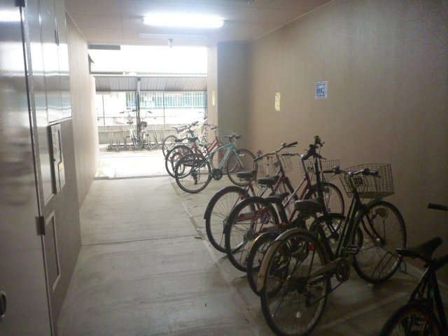 キャナルコート内久宝寺　BRAVI不動産のその他共用部分|【キャナルコート内久宝寺】駐輪場