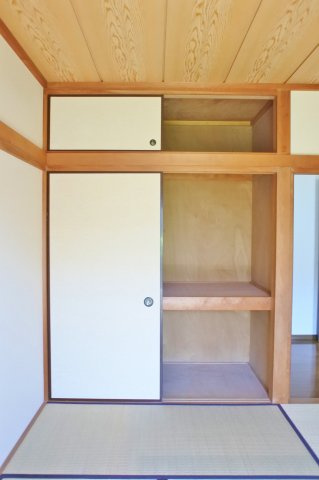 山田邸貸家の収納