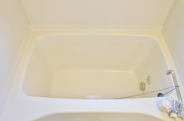山田邸貸家の浴室