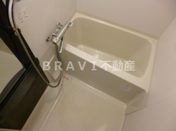エスリード松屋町SOUTH（エスリード松屋町サウス）　BRAVI不動産の浴室|【エスリード松屋町SOUTH】お風呂で日々の疲れを落としましょう
