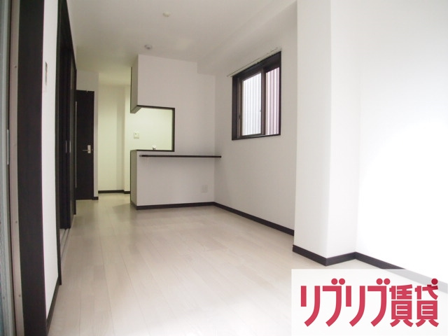 グランステート千葉中央の居間・リビング