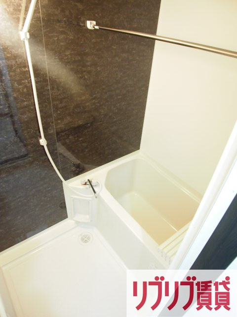 グランステート千葉中央の浴室