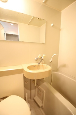 【洗面所】 | イーストワンビルディング