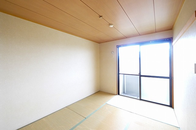 ヒルズ幸和の和室|和室があれば、来客や子供用のスペースとして活躍します
