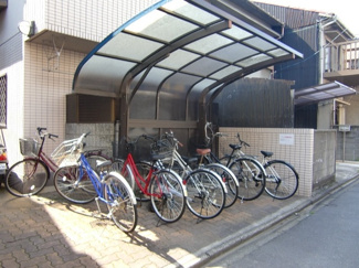 【その他共用部分】 | 雨除け付の駐輪場がございます