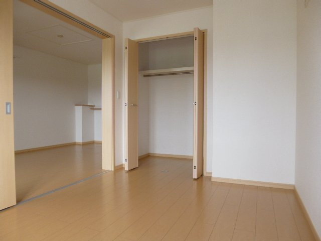 サニーメゾン庄苑　Ｂの洋室