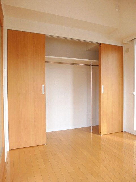 ParkAxis御徒町の収納|高さ幅奥行あるクローゼット