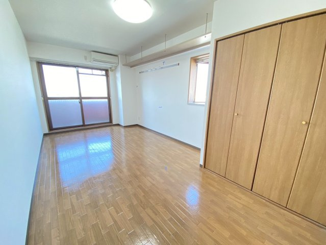 サンシャイン新家宮嶋( 近畿大学 一人暮らし )の洋室