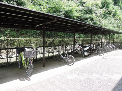 【その他共用部分】 | エステ・シティ湘南六浦１号棟 | 自転車バイク置場