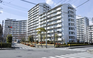 【外観】 | 市営地下鉄ブルーライン「中川」駅徒歩5分と好立地！