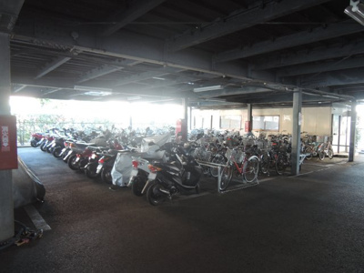 【その他共用部分】 | 大倉山サンハイツ | バイク・自転車置き場