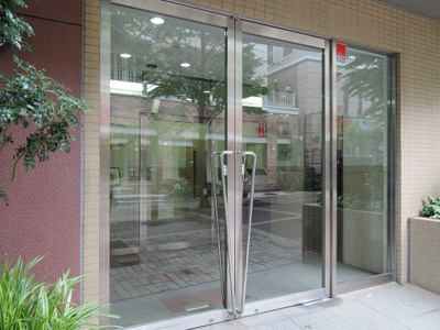 【エントランス】 | ステイツ仲町台