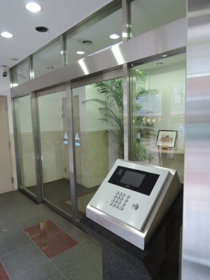 【エントランス】 | ステイツ仲町台 | モニター付きオートロック（セコム導入）