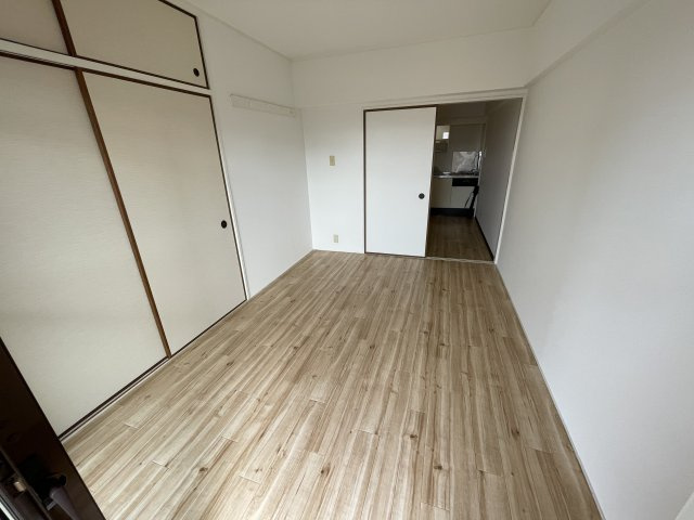 【洋室】 | サンベールハイム