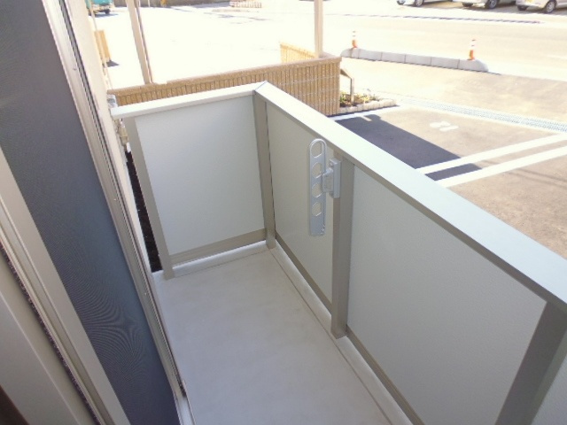 バトー一文字のバルコニー