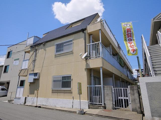 神殿マンション1号棟の外観|キレイな外観です。
