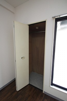 ホワイトハイツの収納